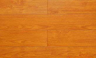 木地板遇水鼓起的應(yīng)急措施與修復(fù)方法